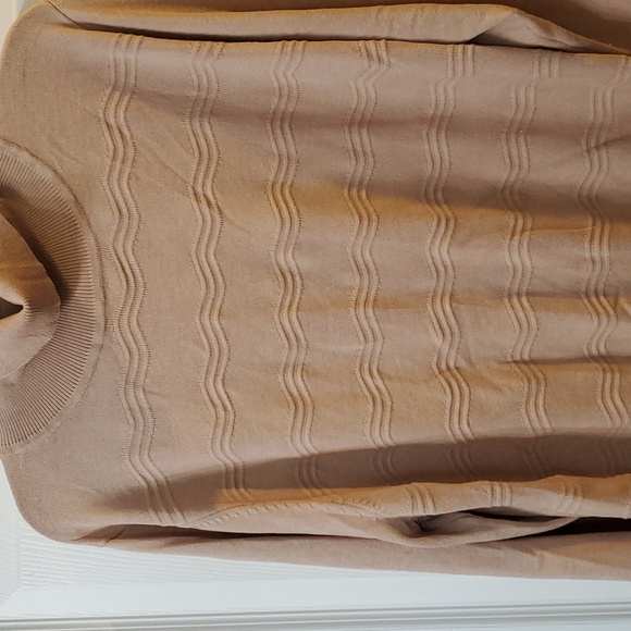 👕Select + Trend Woman's Plus Sweater 2x - Picture 2 of 4